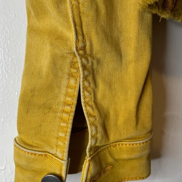 Kut from the Kloth Yellow Jean Jacket Cropped Style - Picture 4 of 5